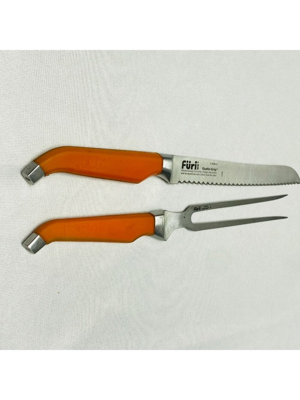 Füri Gusto-Grip Stainless Steel Carving Knife & Fork Set With Orange Handles